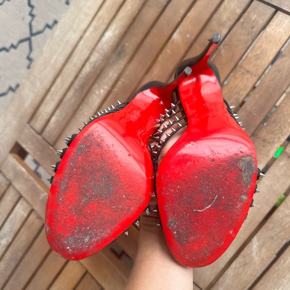 Christian Louboutin heels spike black leather shoes 39 - Picture 4 of 7